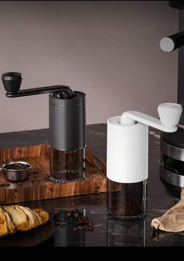 One Piece Handheld Power Bin Mill with Transparent Window and Large Container for Home/University Use